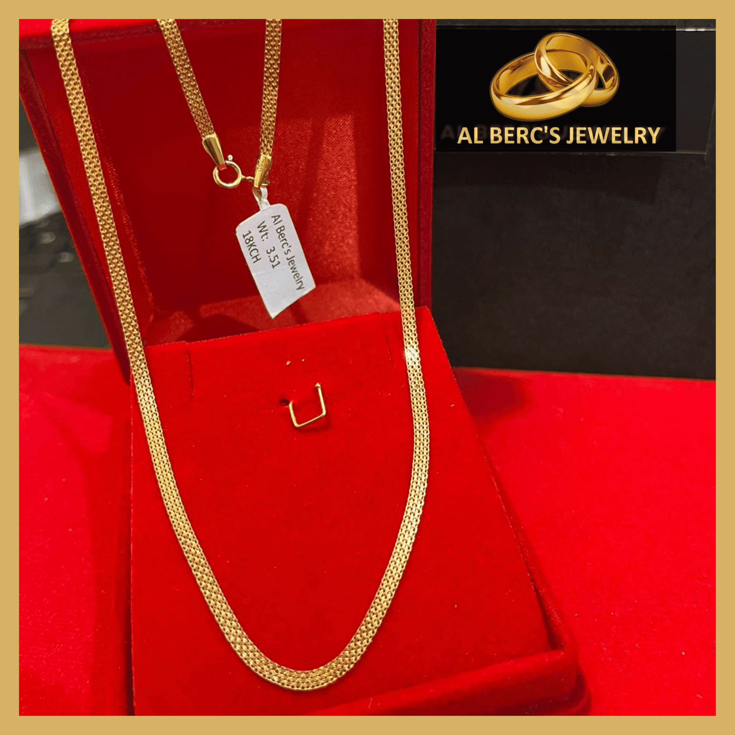 showing an 18K Gold Chain Necklace Perfect for Men